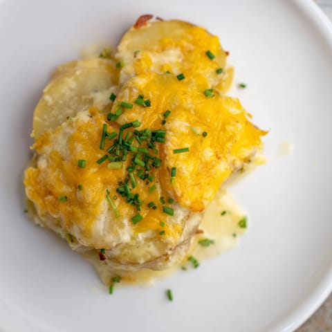 Cheesy Scalloped Potatoes